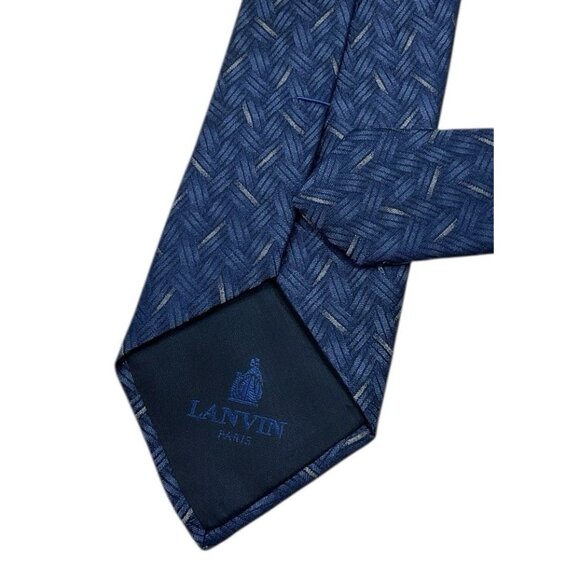 LANVIN Men's 100% Silk Necktie LUXURY Tie Blue Gray Geometric W:3.2" EUC - Picture 3 of 3